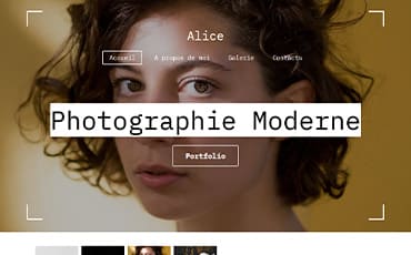 Modèle de site portfolio pour mettre en valeur des créations, projets et compétences professionnelles.